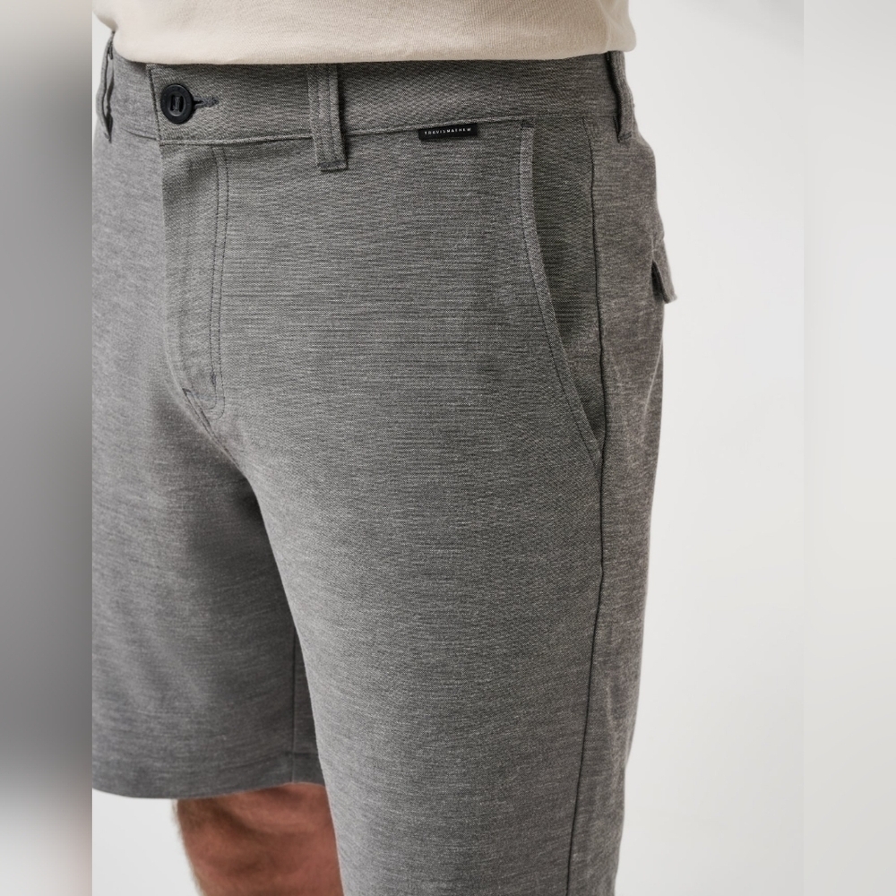 TravisMathew Adirondack Stretch Short 9" Inseam Heathered Black Gray Size 33